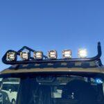 ワークキャリア　ライトバー　ガードプロスペック　スペアタイヤキャリア　ＬＥＤスキッドグリル　イージーデカール　カラープロテクター　マッドフラップ　ＬＥＤサイドマーカー